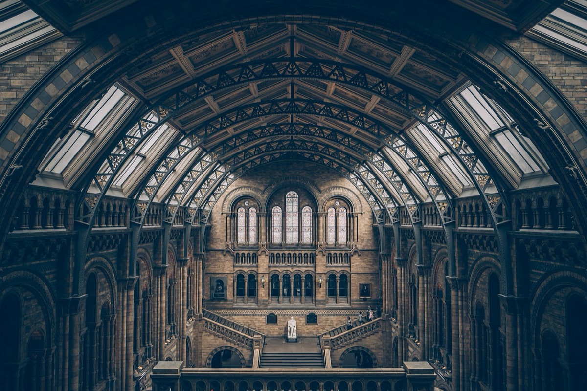 met museum interior