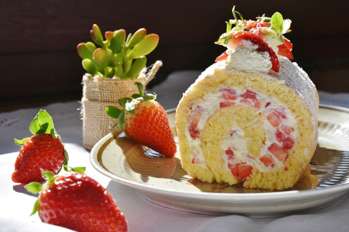 strawberry and pizza slice